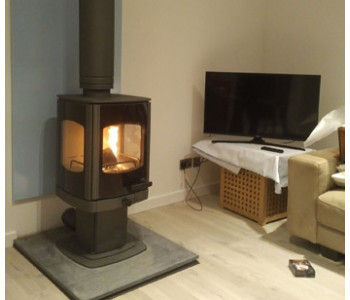  Charnwood Tor Pico Three Sided Wood Burning Stove  - in Gun Metal with Riven slate hearth, direct air kit, twin wall thermally insulated chimney system also in gun metal.